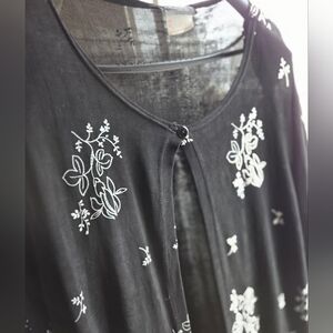 Black Floral Embroidered Cardigan
